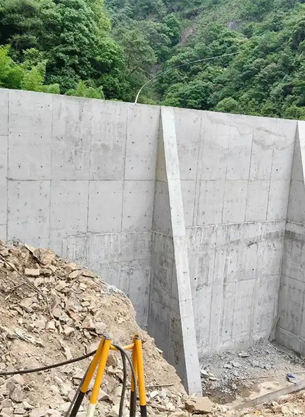 朔州重力式挡土墙